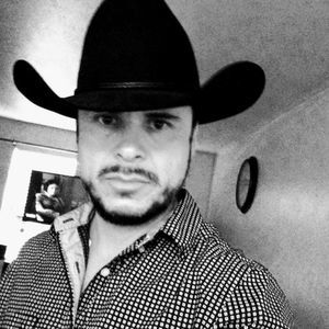 Meet your Posher, Agustin